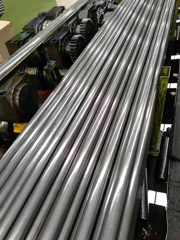 I-alloy Steel Pipe6